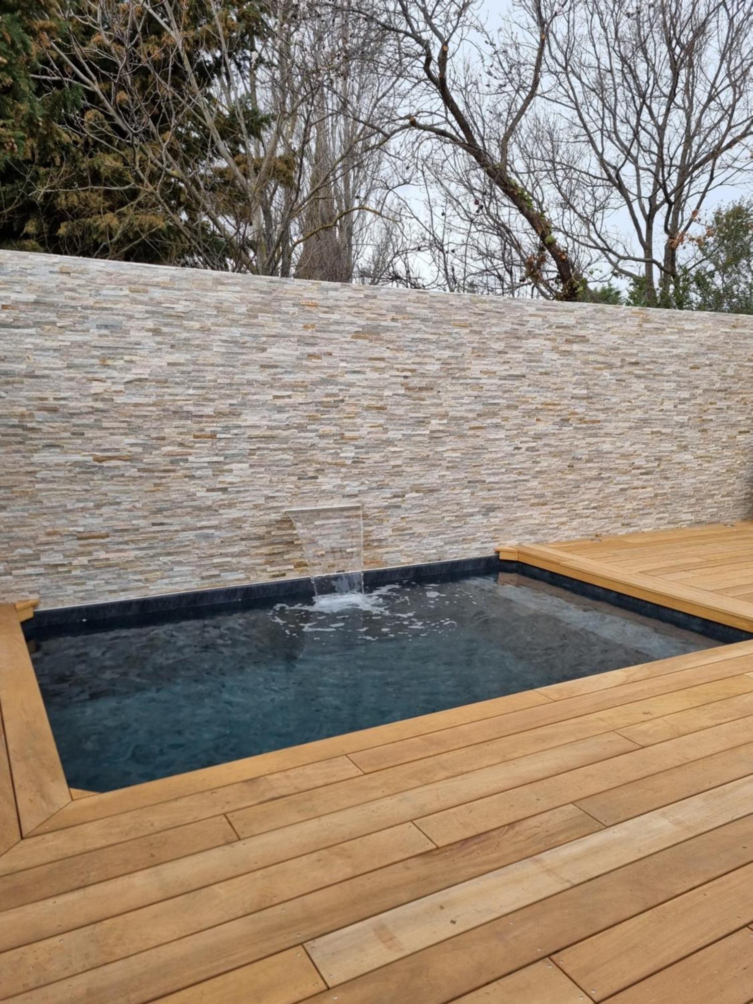 Le Cocoon - Jacuzzi, Sauna Et Piscine Privee Карпантра Экстерьер фото