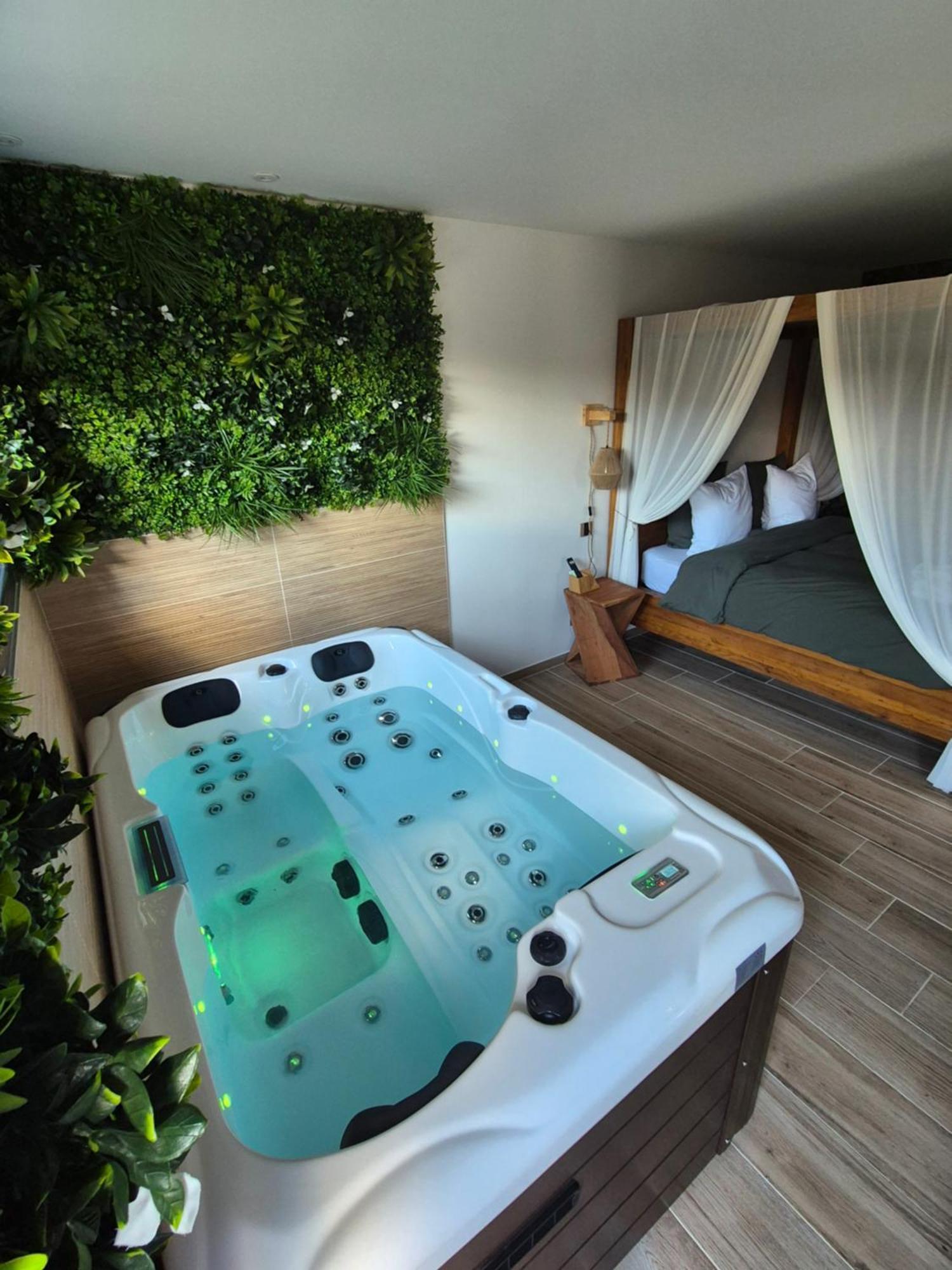 Le Cocoon - Jacuzzi, Sauna Et Piscine Privee Карпантра Экстерьер фото